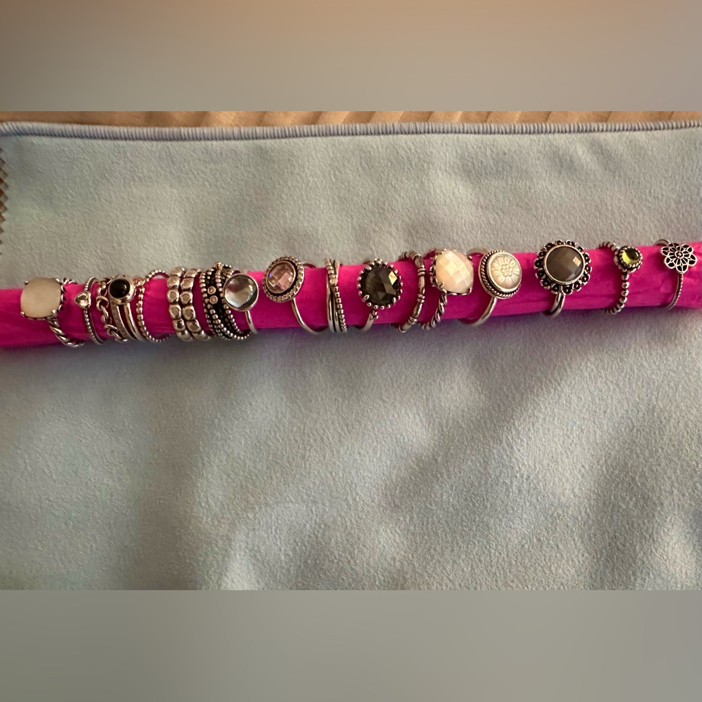 Perfect Valentines Day Giftauthentic Retired Pandora Rings For Salesee Below